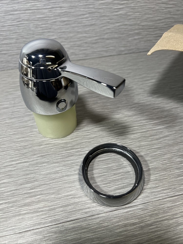 Moen T4692 Voss Volume Control Trim Only - Chrome - READ