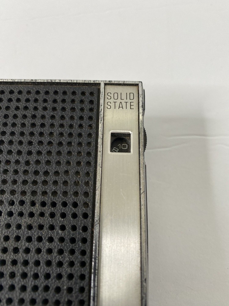 General Electric Solid State Transistor Radio Vintage Tested Working