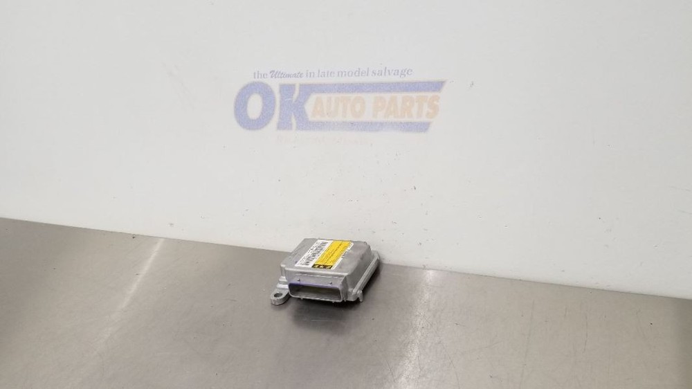 08 CHEVY CORVETTE C6 SRS CONTROL MODULE 15297098