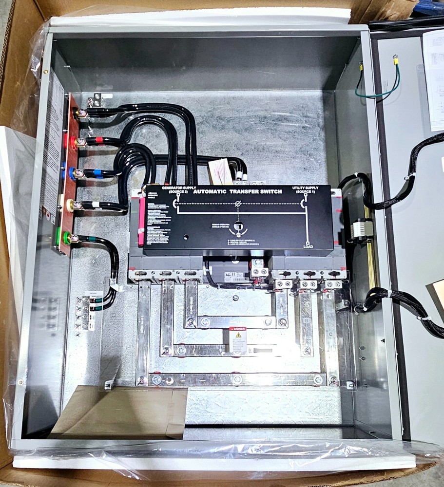 NEW - Thomson Power 400A Manual Transfer Switch TS 873A0400A2CE7DKKBA