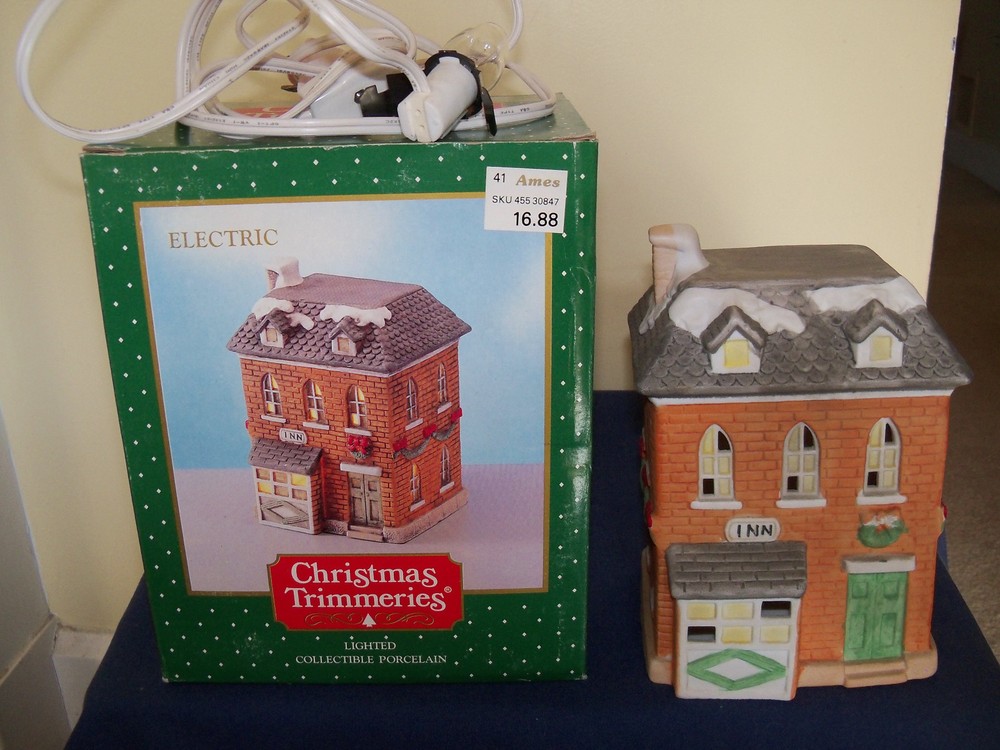 Christmas Trimmeries Inn