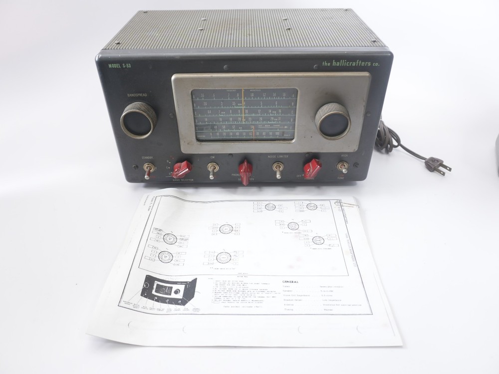 VINTAGE HALLICRAFTERS MODEL S-53A SHORTWAVE HAM RADIO RECEIVER POWERS ON