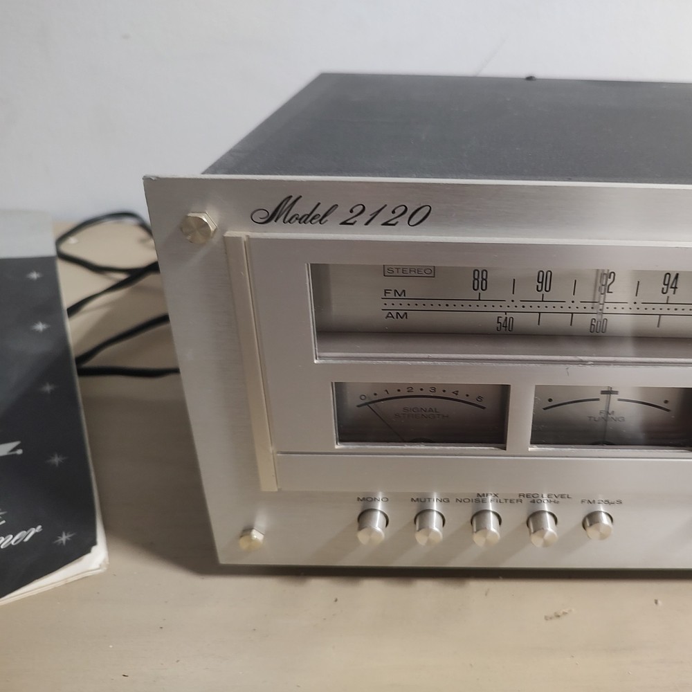 Marantz model 2120 tuner. Classic silver face model with gyro-touch tuning