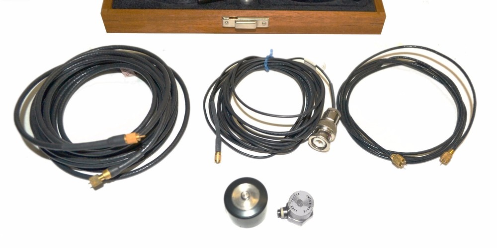 Bruel & Kjaer Type 4367 Piezoelectric Accelerometer