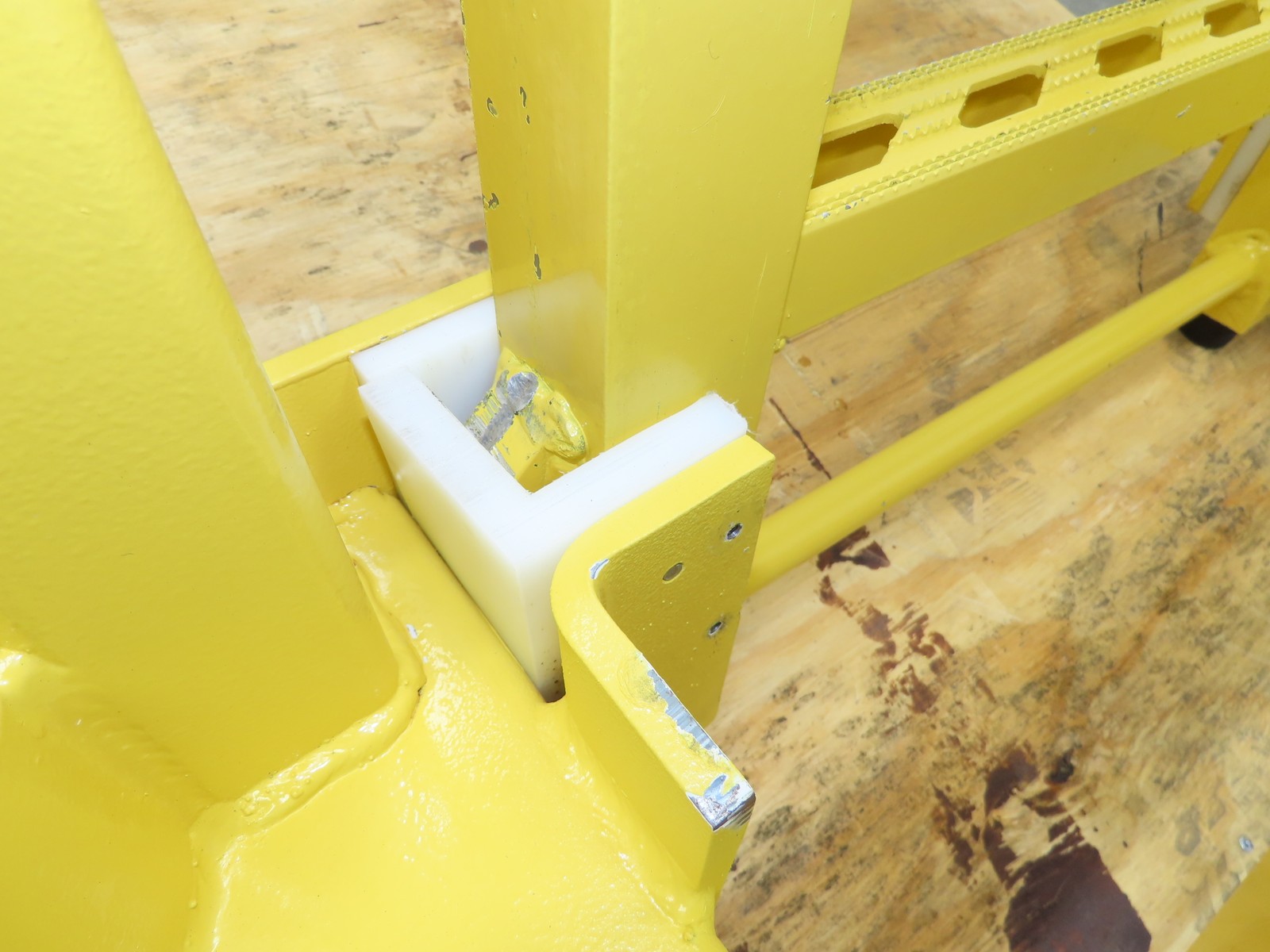 Industrial Mezzanine OSHA Ladder 7' Floor Height Cage Safety Steel Railing