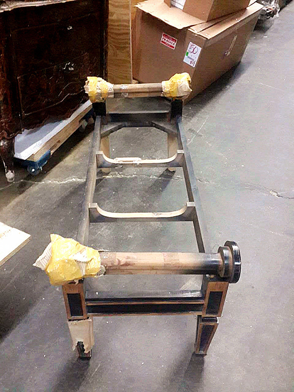 BLACK LACQUER RAW FRAME BENCH WITH GOLD LEAVE ACCENT NEW