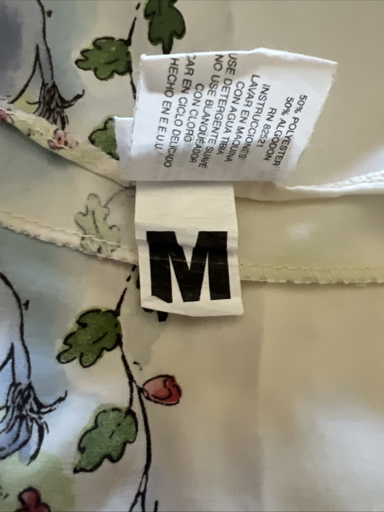 Vintage Classic Pooh fitted crib sheet