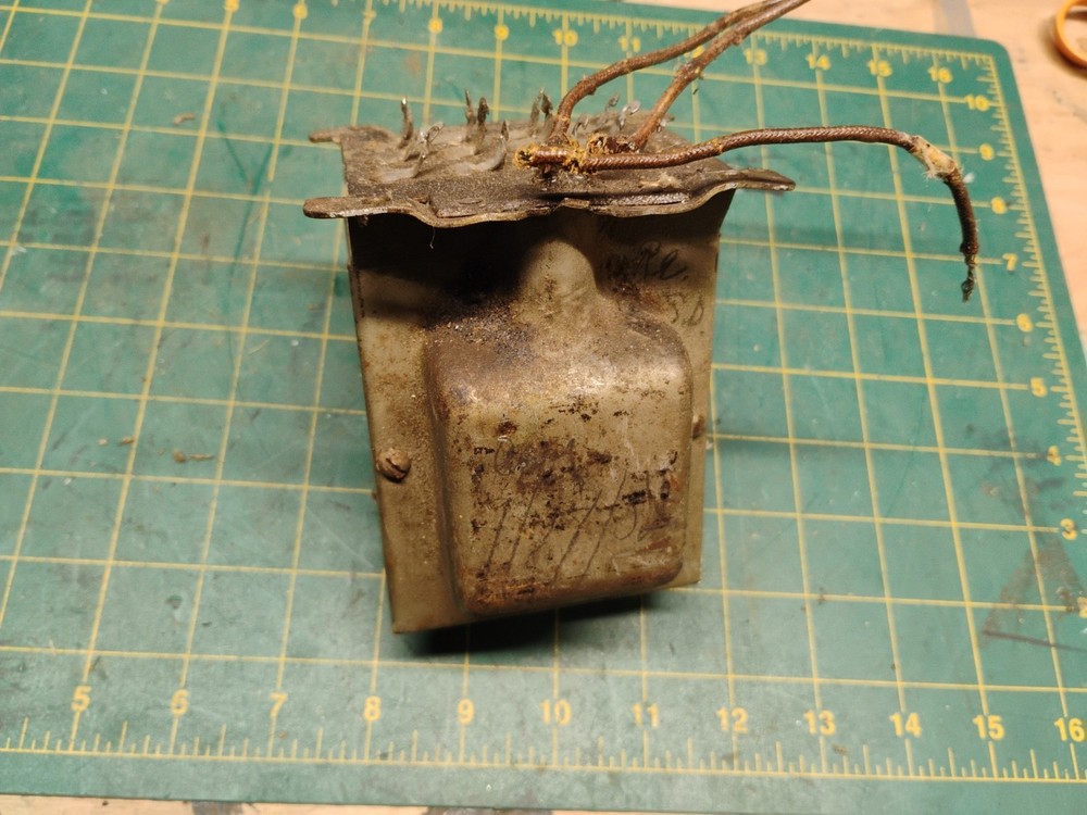 Unknown Old Radio Transformer,