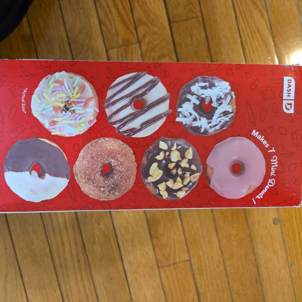 🍩 Dash Express Mini Donut Maker – Aqua – 7-Cavity Nonstick Doughnut Maker-NEW!