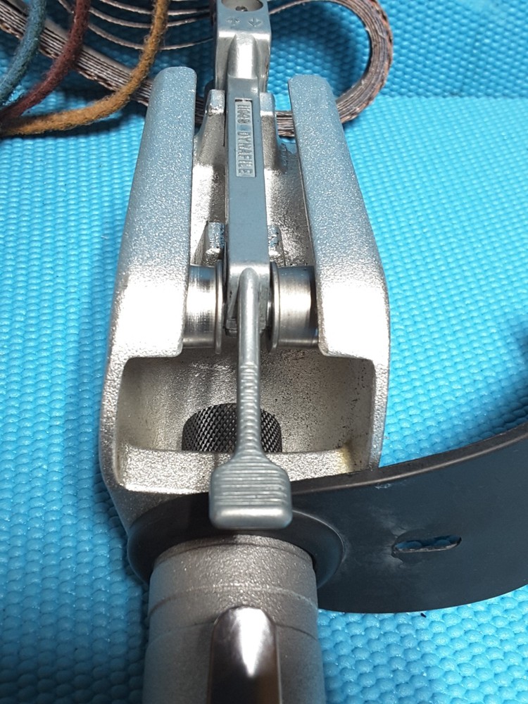 Dynabrade Dynafile Belt Sander.