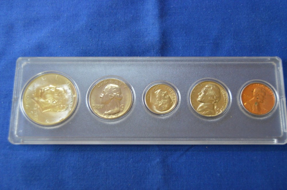 1967 Birth Year Set Includes 40% Silver Kennedy Half 67-2