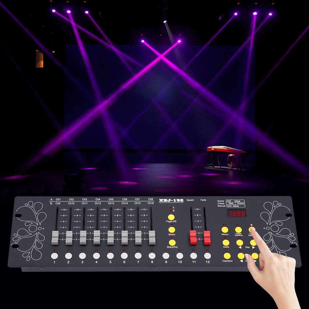 Operator Console Controller For Stage Lighting DJ Party DJ DMX 512 192 Channels
