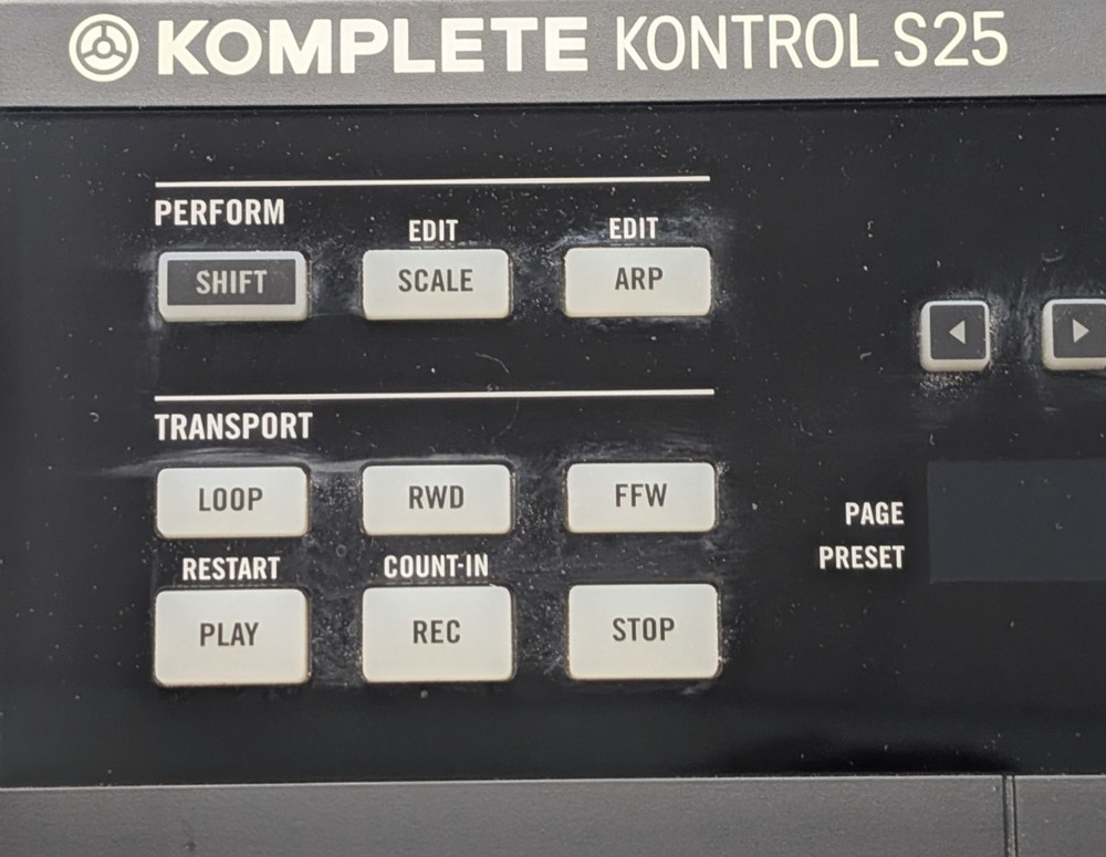 Native Instruments Komplete Kontrol S25 Semi-Weighted Keyboard Controller