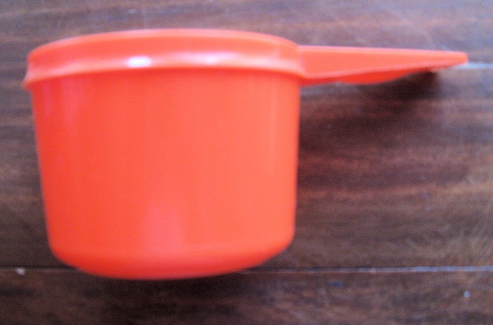 Tupperware 3/4 cup Replacement Measuring Cup -  Orange - 762-5 Vintage