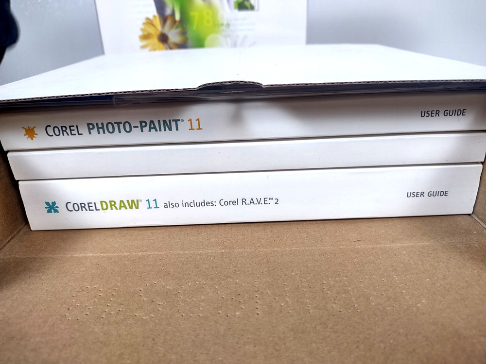 NOB Corel Draw Graphics Suite 11 (Retail) - Full Version for Mac, Windows