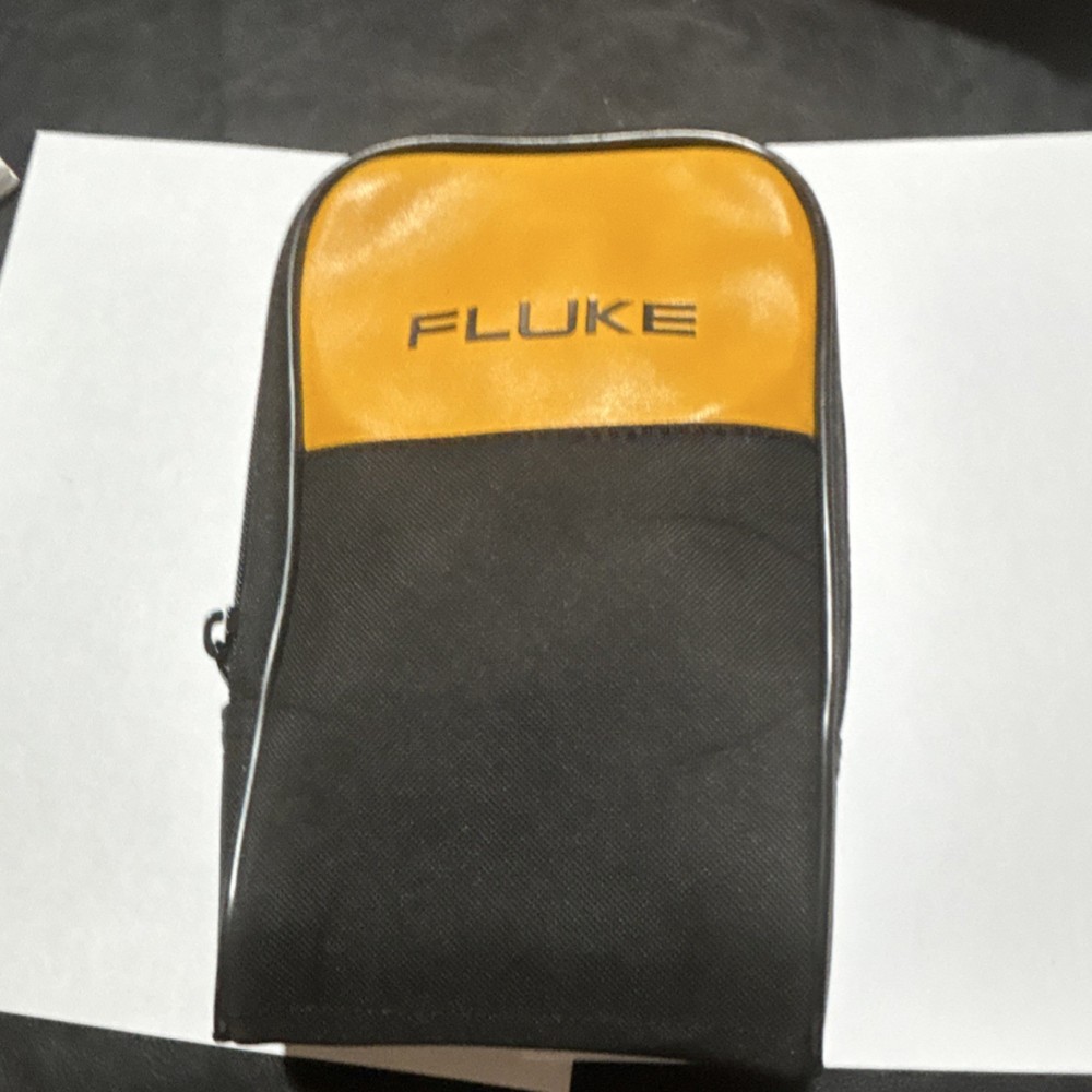 Fluke 707 Loop Calibrator Process Tool MPN 707 with Accessories and Case