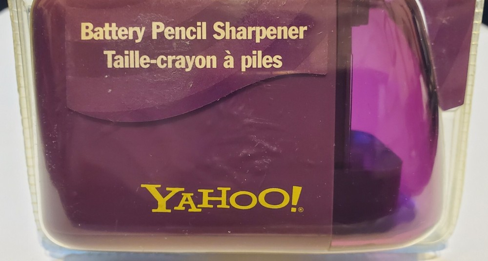 Boston Yahoo Battery Pencil Sharpener 2001