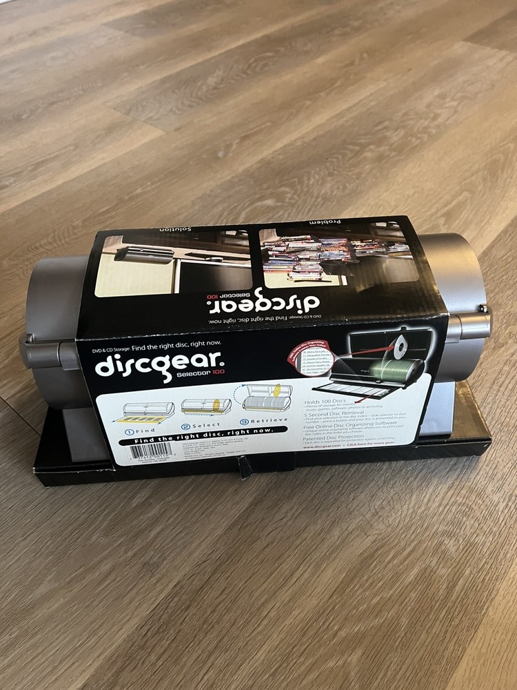 Discgear Selector 100 - CD Disc Retrieval System w/ Index Catalog