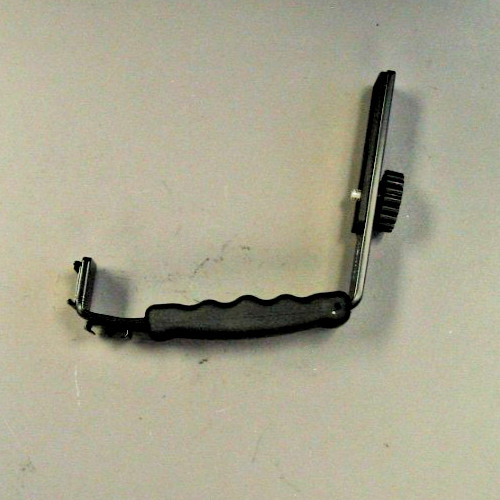 Zeikos Professional Right Angle Flash Bracket, Vertical & Horizonal, Open box