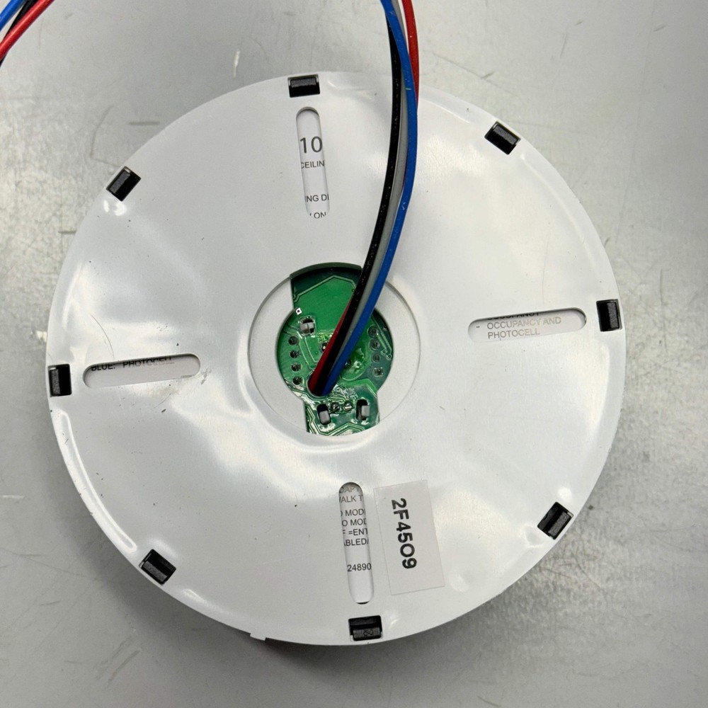 LEVITON Occupancy Sensor OSC10-MWW,Ceiling Mount,24VDC, 1000sqft,White