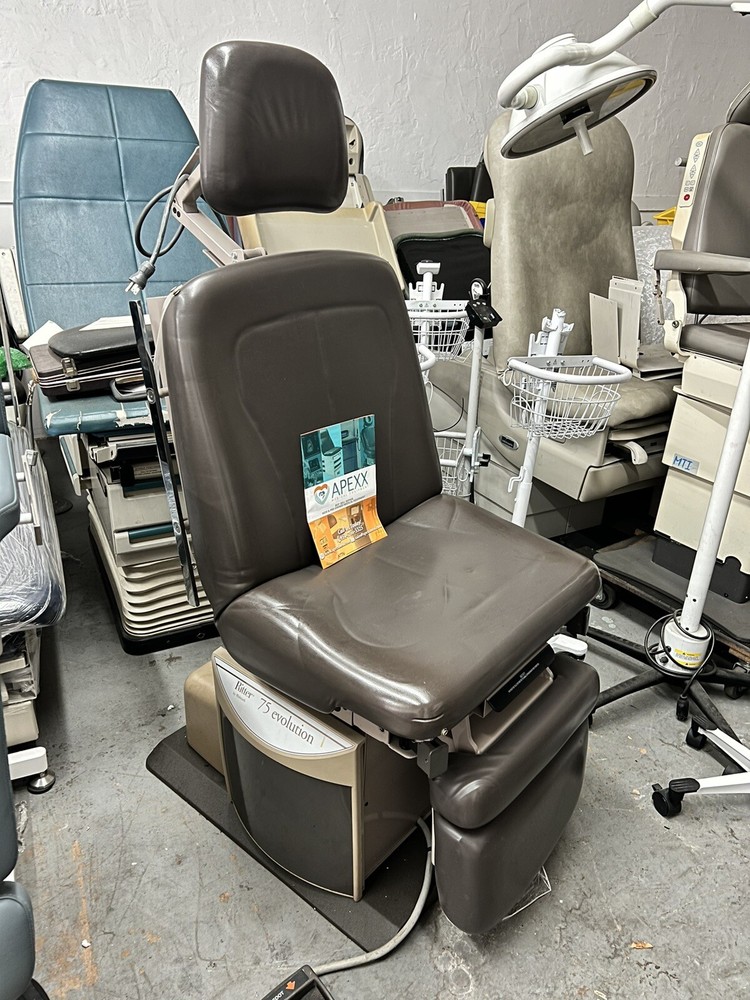 Midmark 75E Procedure Power Chair