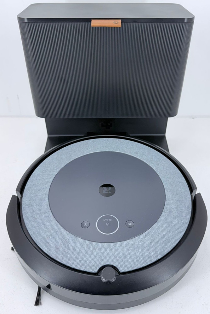 iRobot Roomba  i5 Self-Emptying Robot Vacuum