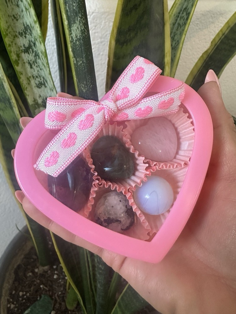 Valentine’s Gemstone Heart Gift Box NEW