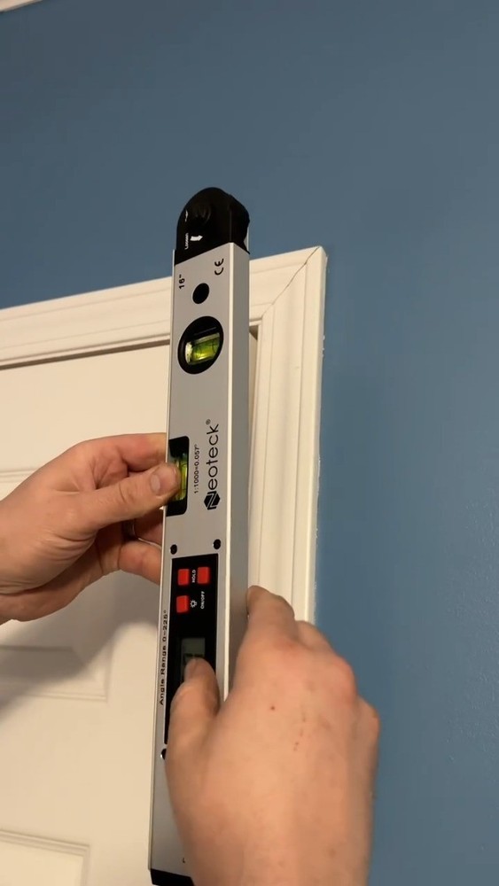 Digital Angle Finder Protractor 225° 16" Backlit LCD Level Tool with Bubbles