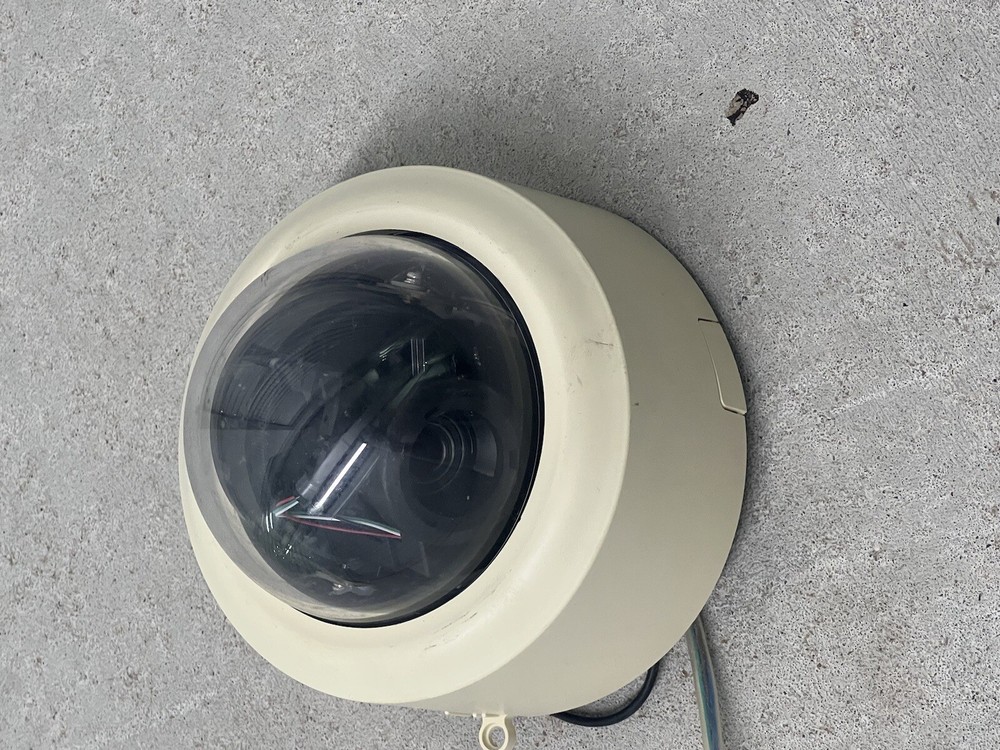 PELCO IS21-DWSV8S Color CCTV Dome Camera