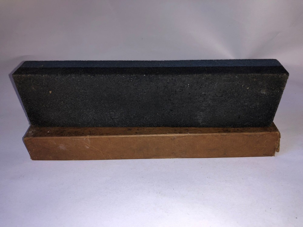 Double Sided Sharpening Stone in 2 Piece Cardboard Box