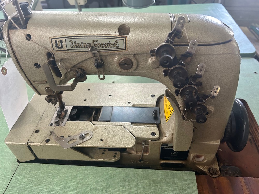 Union Special 53400K Industrial Picoetta Sewing Machine