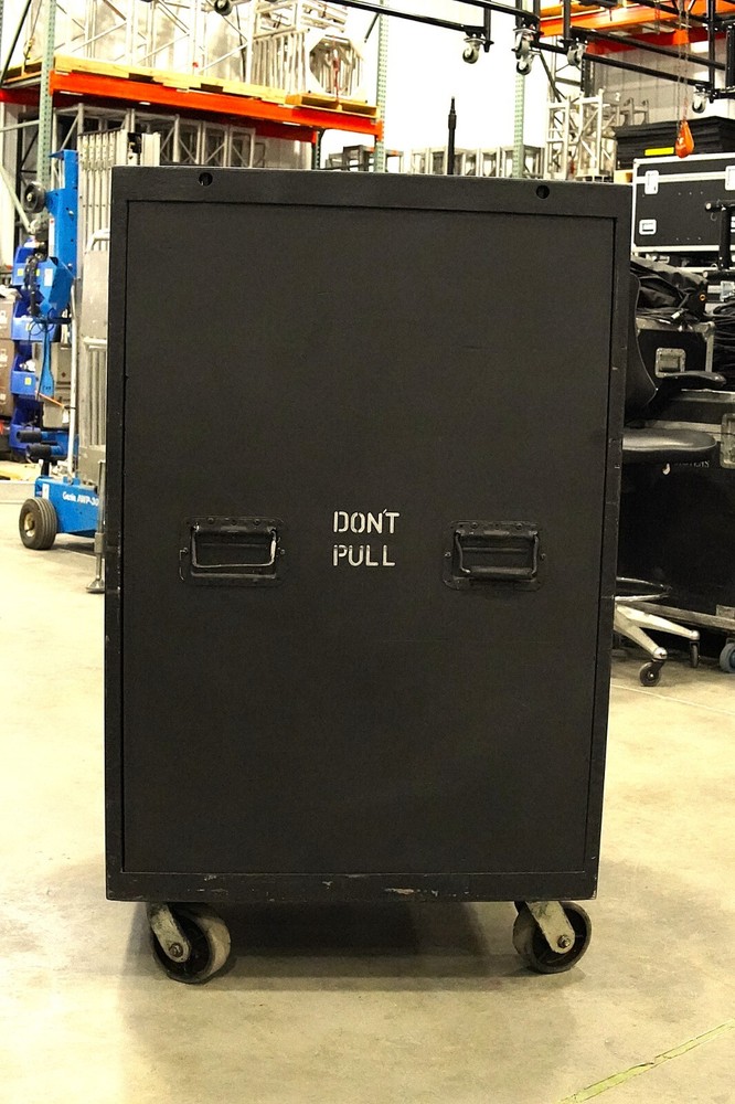 ETC Sensor Dimmer 48 Channel Light Stage Lighting Theater Rig - With Modules