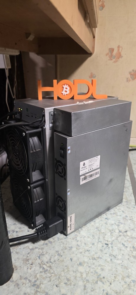 Ipollo B1l 60th Bitcoin Miner Crypto Mining