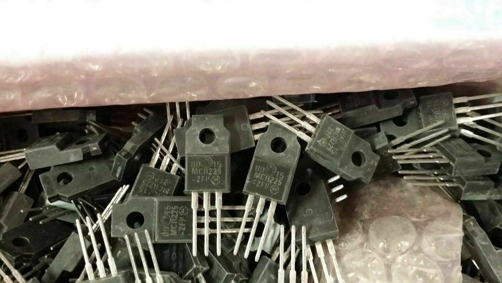 (5 PCS) MCR225-2FP MOT 25A, 50V, SCR