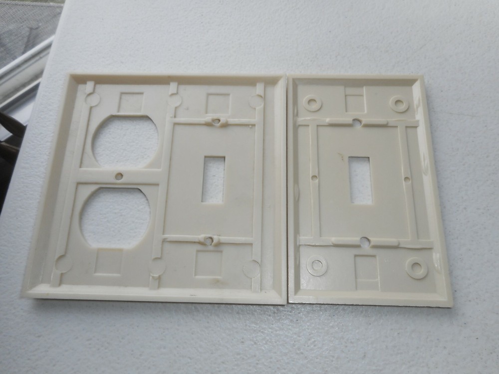 2 Vintage Ribbed Light Switch Covers - Switch & Duplex/Light - Ivory Bakelite