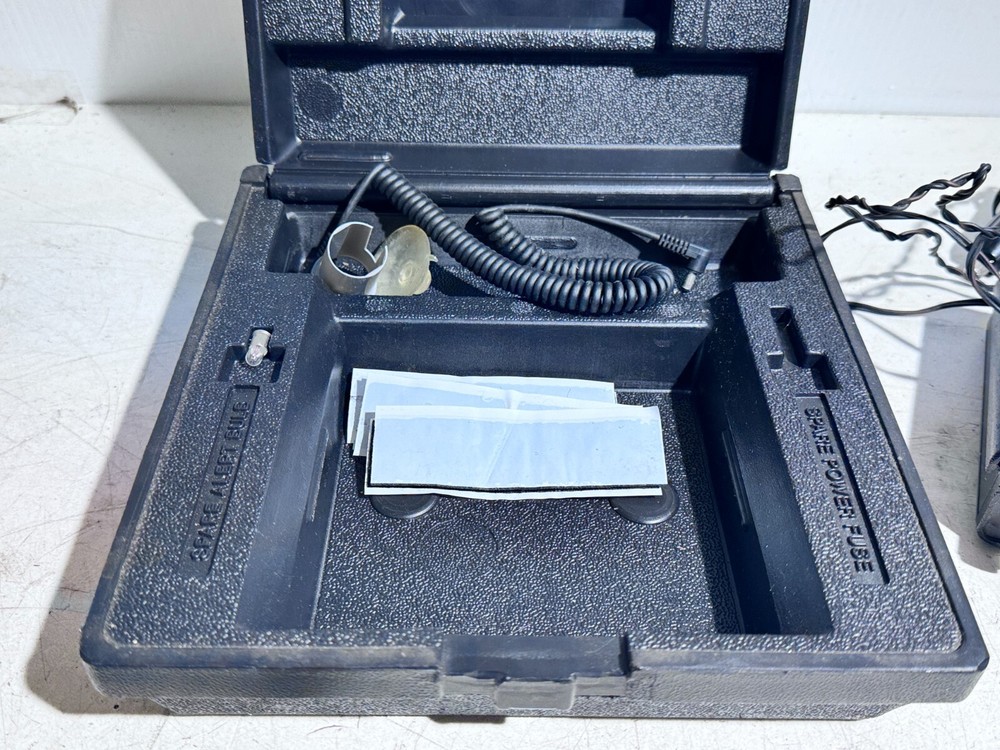 Vintage Escort Cincinnati Microwave Radar Warning Receiver w/ Case