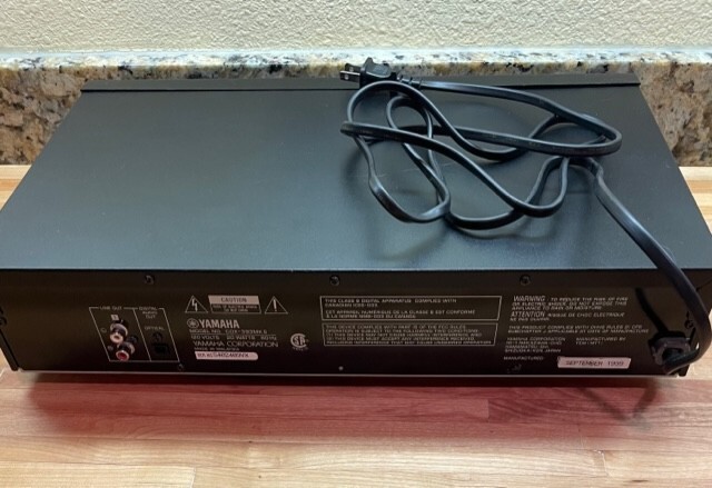 Yamaha Natural Sound Compact Disc Player CDX-393 MK2
