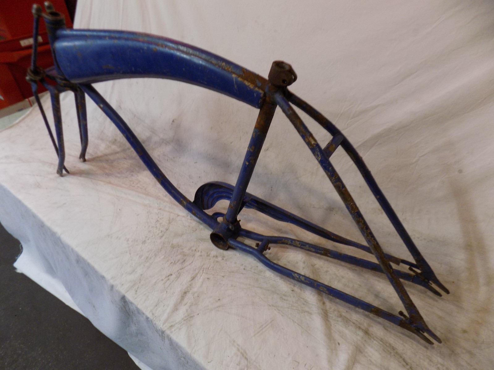 PREWAR SHELBY HIAWATHA MENS BIKE FRAME TANK FORKS CWC SCHWINN VINTAGE BARN FIND!