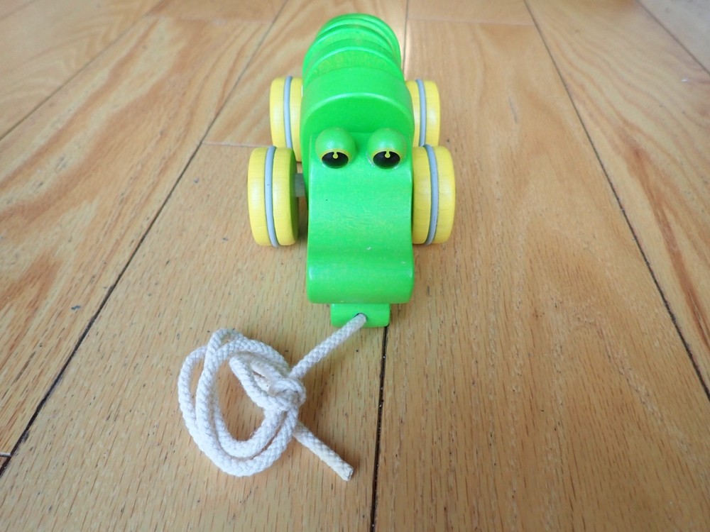 Plan Toys Dancing Alligator Push & Pull Toy