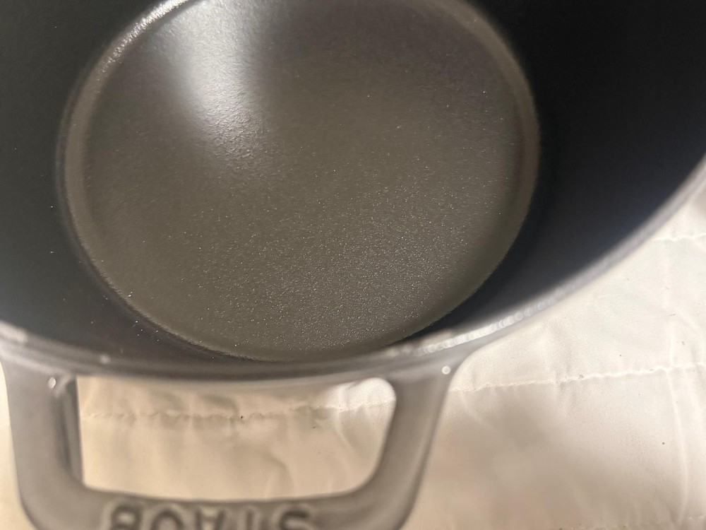Staub Cast Iron, 5 qt, Round, dutch oven, 4-pc Stackable Set.