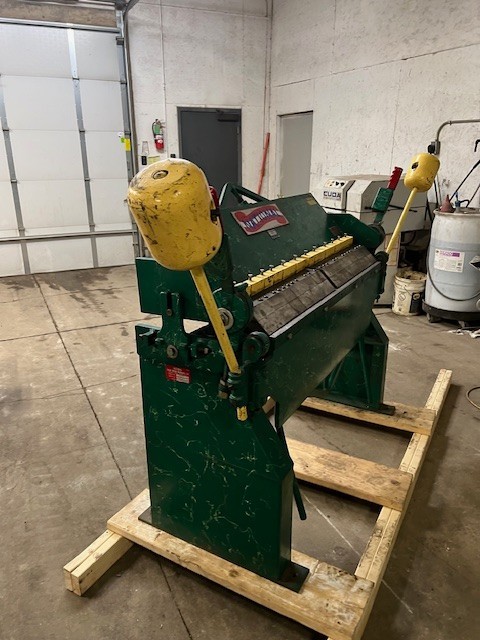 NATIONAL Box & Pan Brake - Model U4812