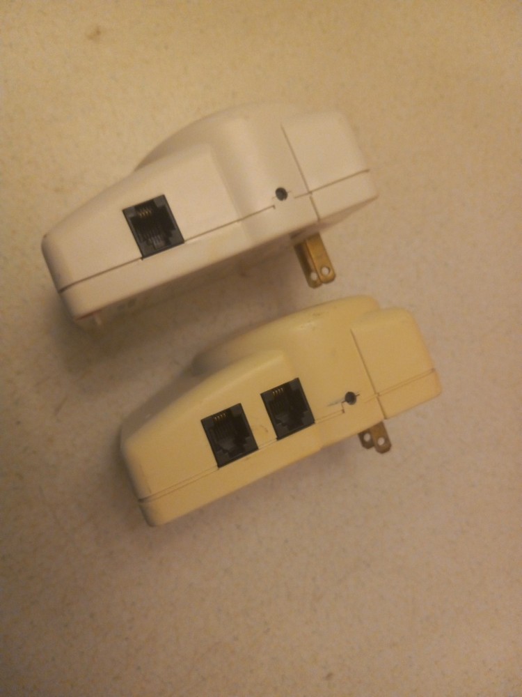 Belkin Wireless Modem Jack (Model PX-441 Rev 3) Base Unit & extention unit