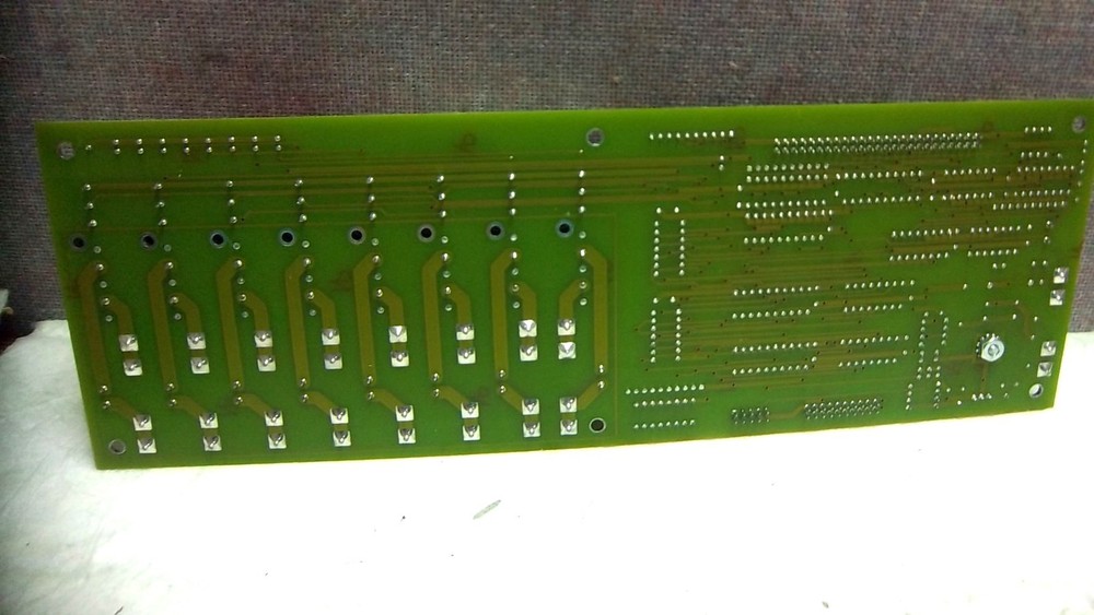 SCIEMETRIC SOLID STATE RELAY MODULE W/ RELAYS MODEL 222 REV. 0 USED 222