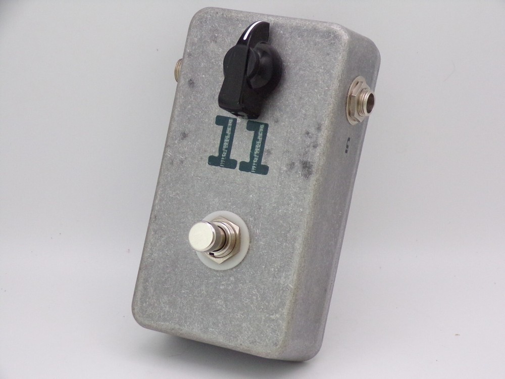 R.E.D. 11 Treble Boost Effect Pedal