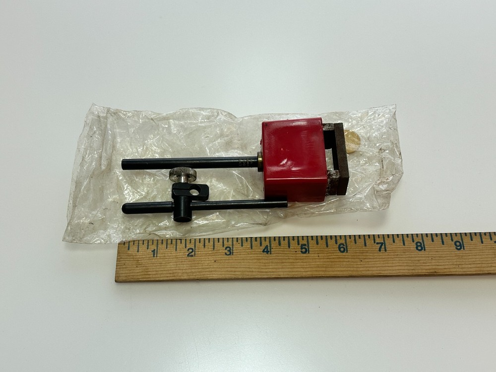 Central Tools USA Long Range Magnetic Indicator Base Stand - Red