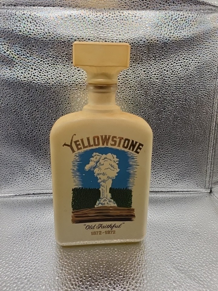 Yellowstone Old Faithful 1972 Kentucky Bourbon Whiskey Decanter Bottle Empty