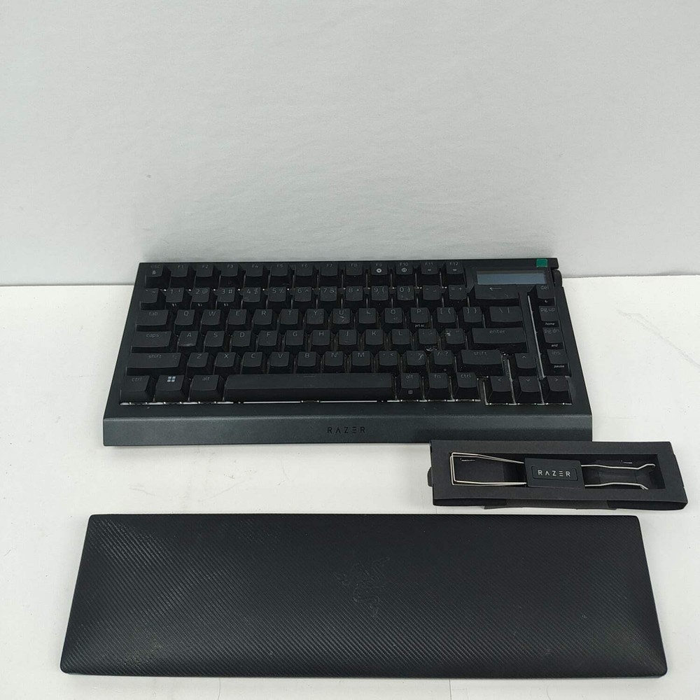 Razor Blackwidow V4 Pro Mechanical Gaming Keyboard