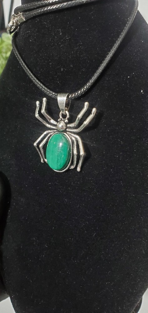 Spider Pendant Malachite