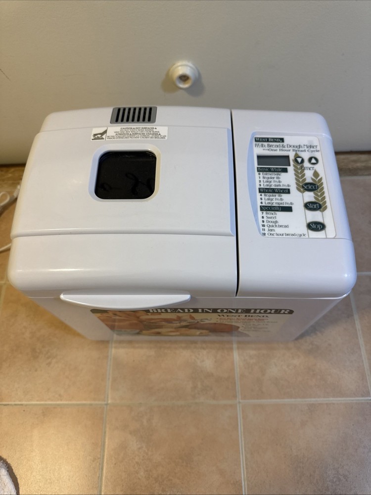West Bend Bread and Dough Machine Maker Model 41082 White
