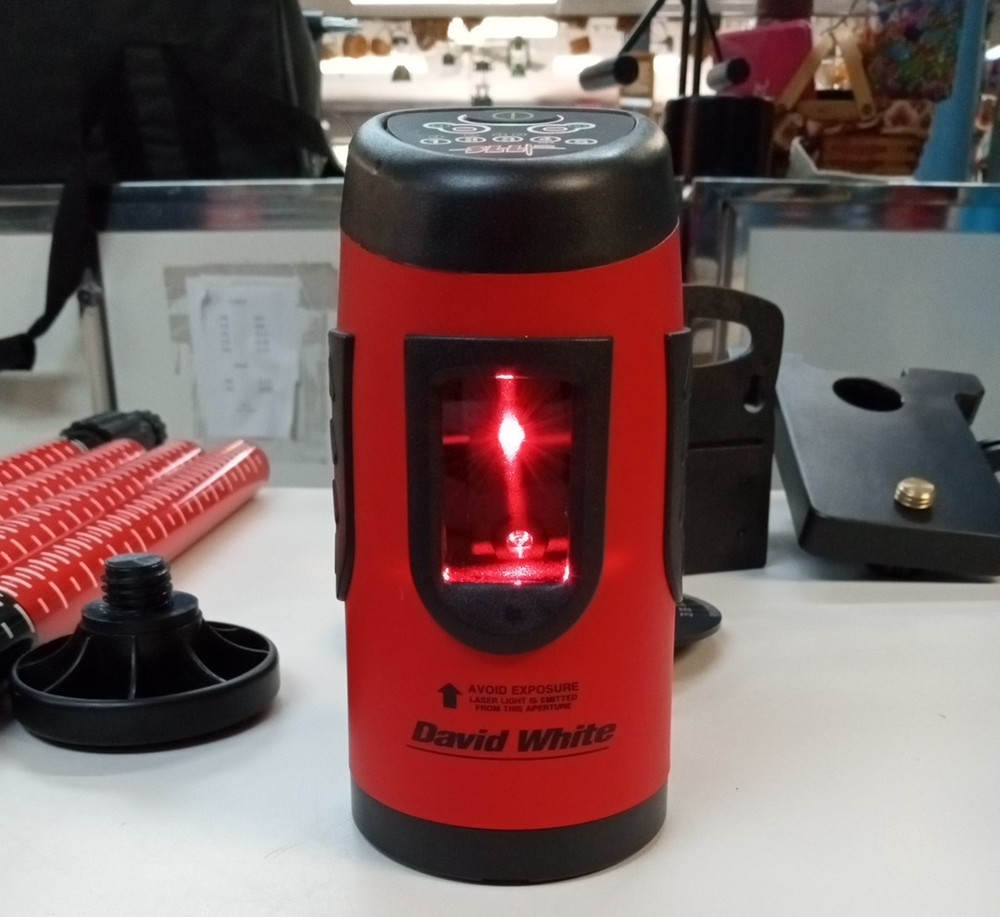David White SLL 2 Laser Level with Stand And Mount AND CASE LEVELING TOOL LAYOUT